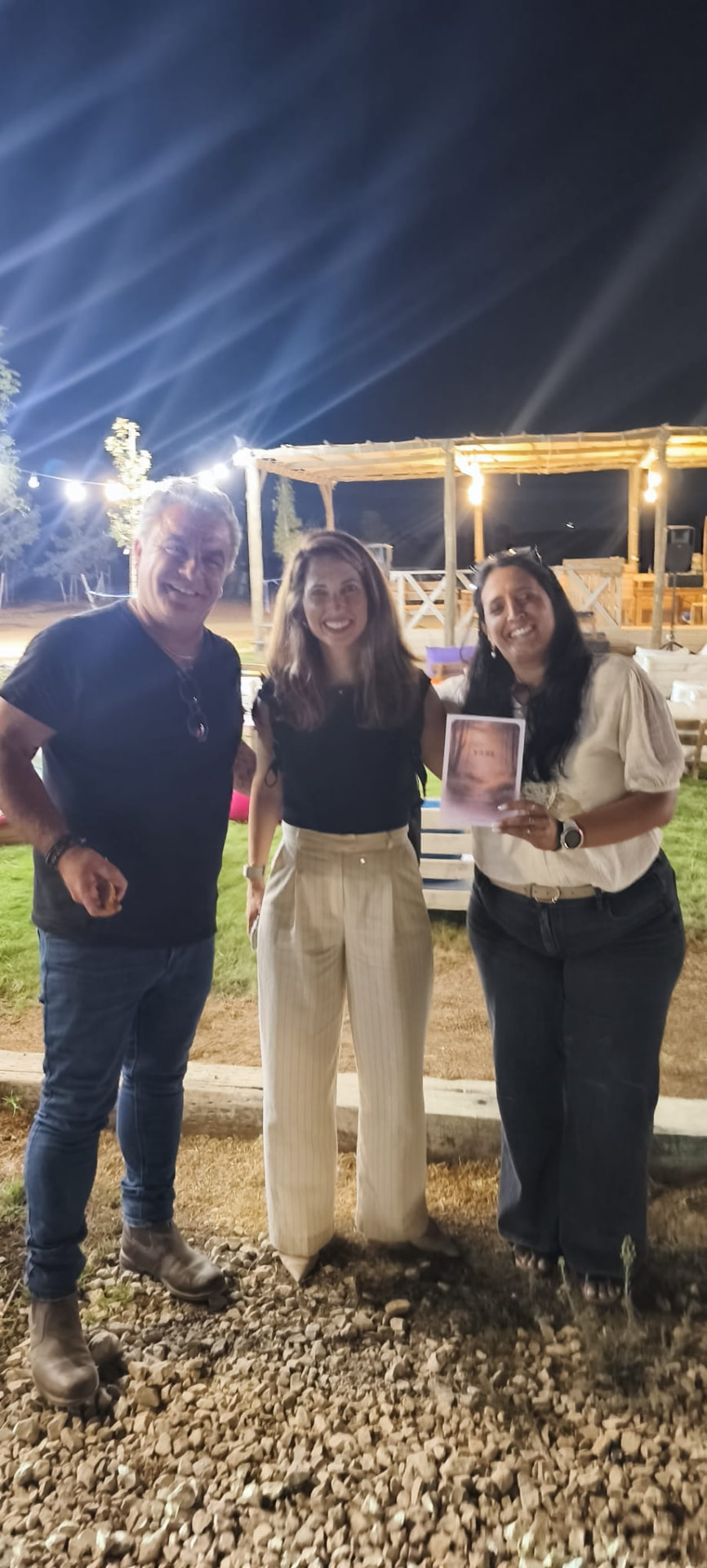 הילה ויואל בטלבי עם משתתפת בערב ההשקה של מרחב פנימי